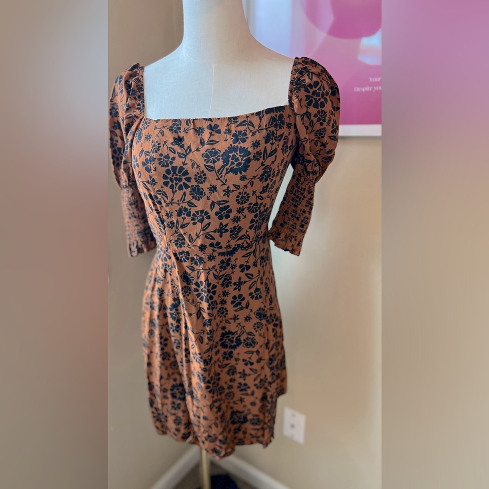 CUTE FLORAL WEDDING GUEST DRESS
